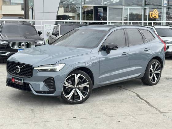 VOLVO XC60 2.0 T8 RECHARGE ULTIMATE DARK AWD GEARTRONIC
